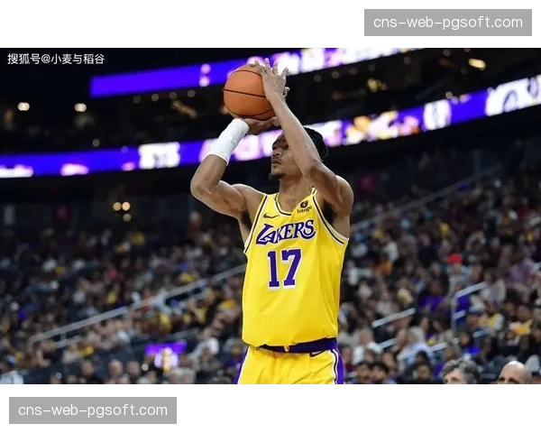 前NBA球员托马斯·罗宾逊抵达中国，与福建队进行试训合练